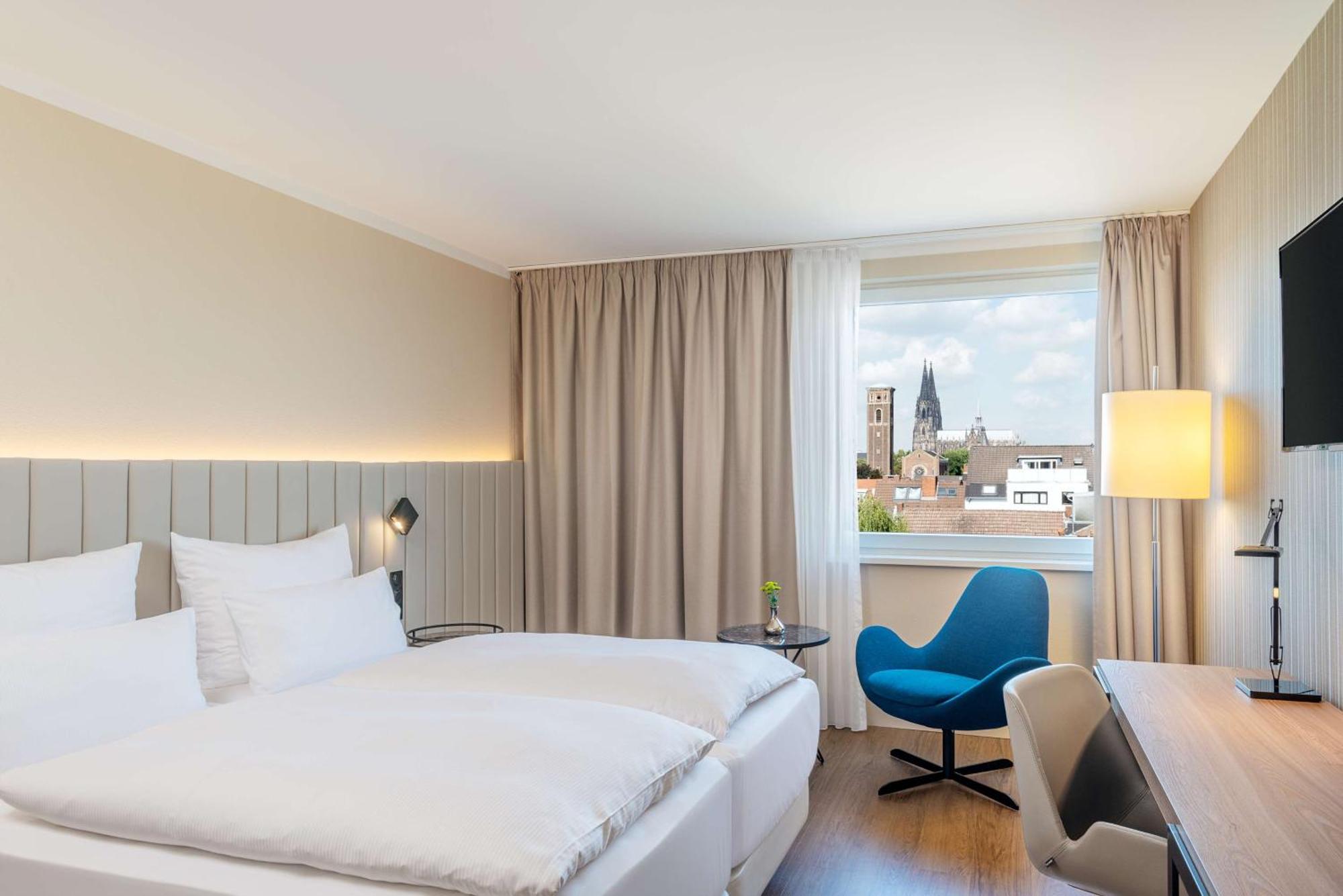 Nh Koeln Altstadt Zewnętrze zdjęcie